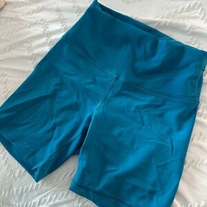 lululemon blue biker shorts